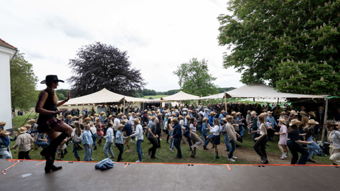 Her kan du se videoen fra vores Sommerfest i 2026, der gik under temaet #MTHowdy