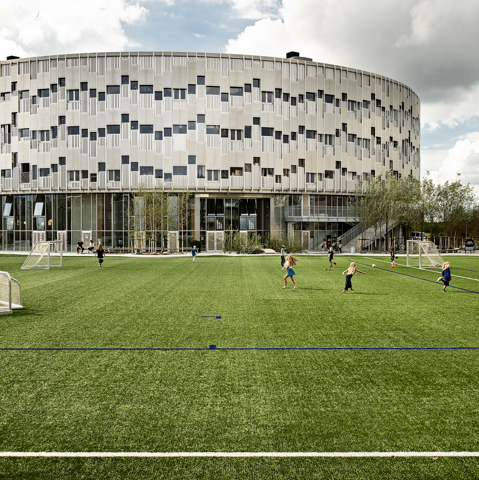 Kalvebod Fælled Skole, København, Uddannelse, Forskning, Stål, MT Højgaard Danmark