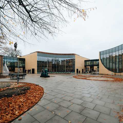 Horsens Gymnasium & HF, Horsens, Uddannelse og forskning, MT Højgaard Danmark