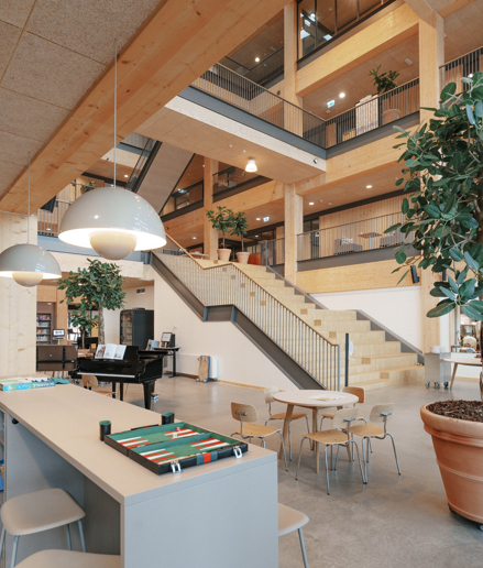 Vi har afleveret nyt og prisvindende campusbyggeri til UCL på Svendborg Havn